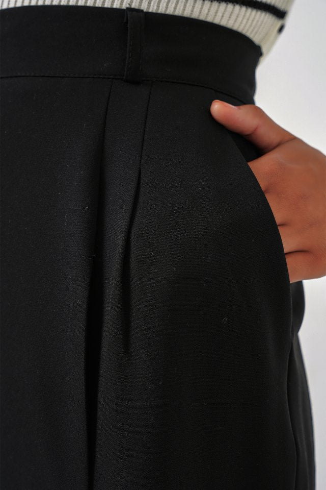 Bol Paça Kumaş Pantolon - Siyah