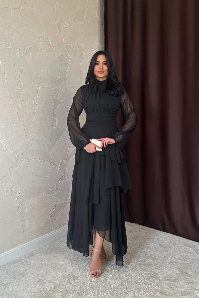 Siyah Bel Detaylı Elbise